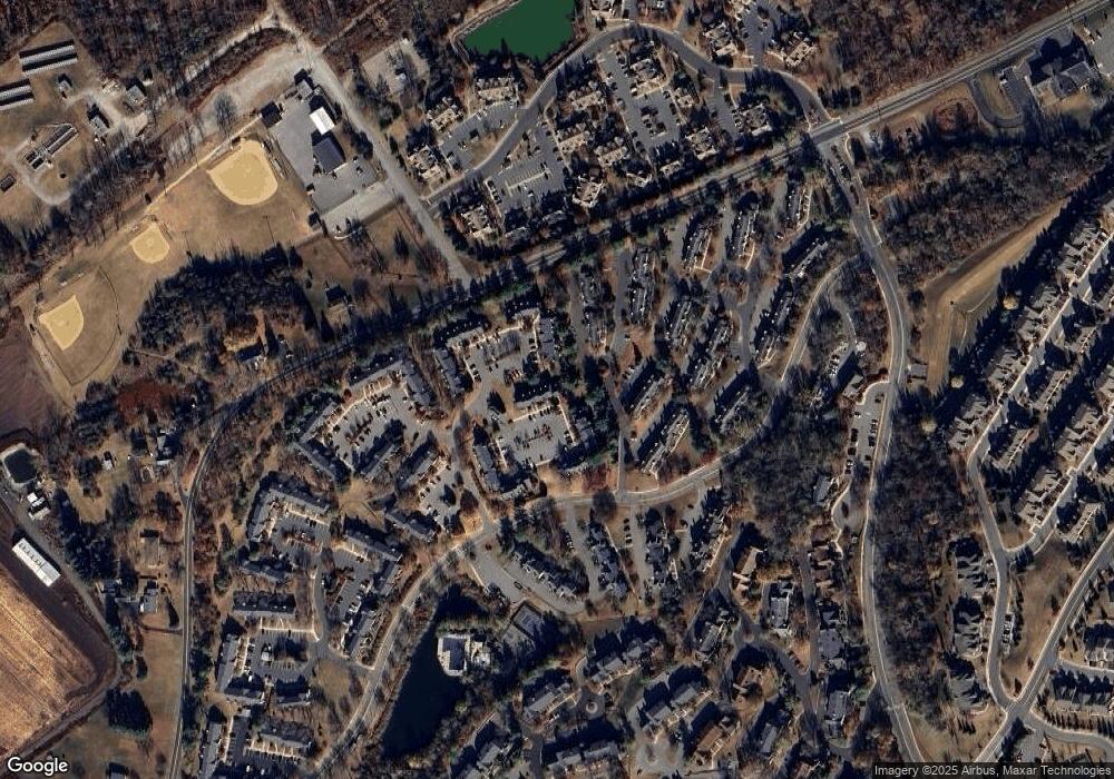 57 Wood Duck Ct unit 176, Hackettstown, NJ 07840 - photo 1