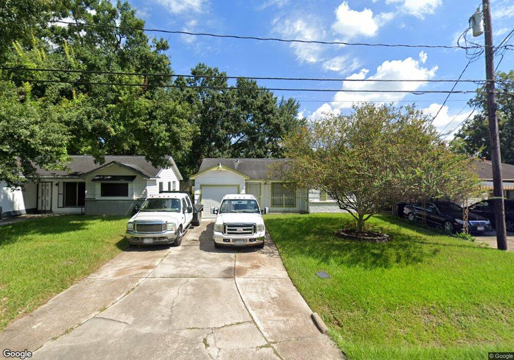 7938 Magna St, Houston, TX 77093 - photo 1
