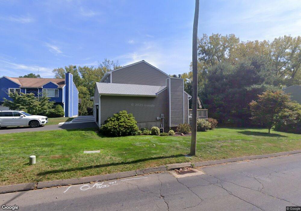 564 Long Hill Rd, Middletown, CT 06457 - photo 1