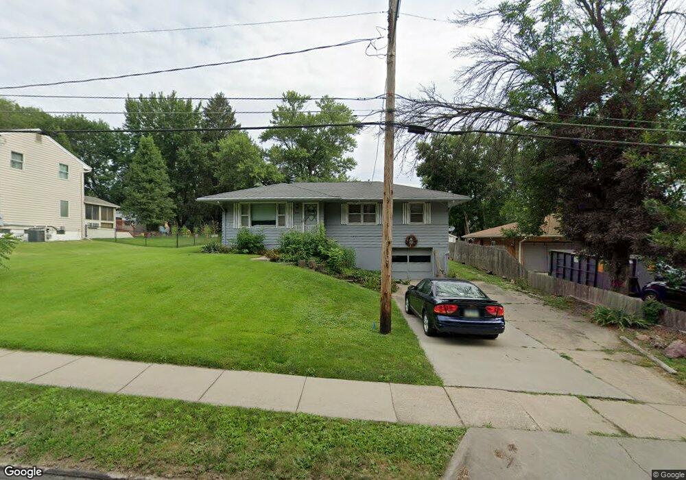 1415 Porter Ave, Des Moines, IA 50315 - photo 1