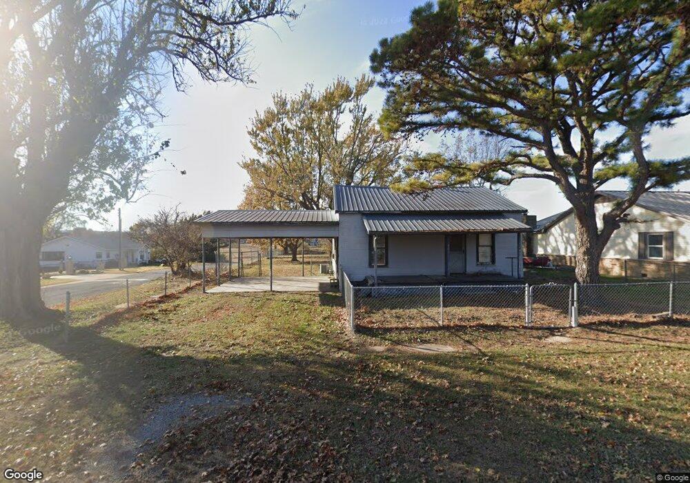 210 N J St, Eufaula, OK 74432 - photo 1