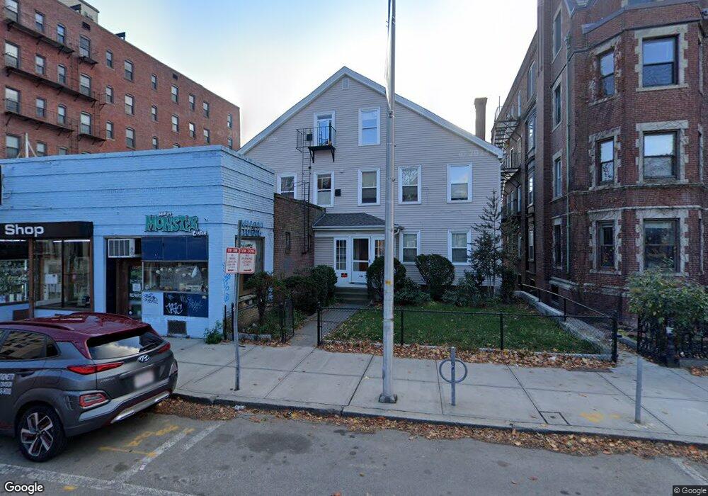 898 Massachusetts Ave unit 3, Cambridge, MA 02139 - photo 1