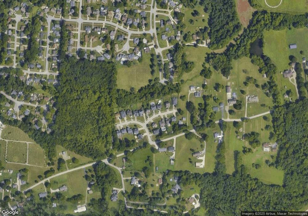 7505 Braeburn Cir, Louisville, KY 40228 - photo 1