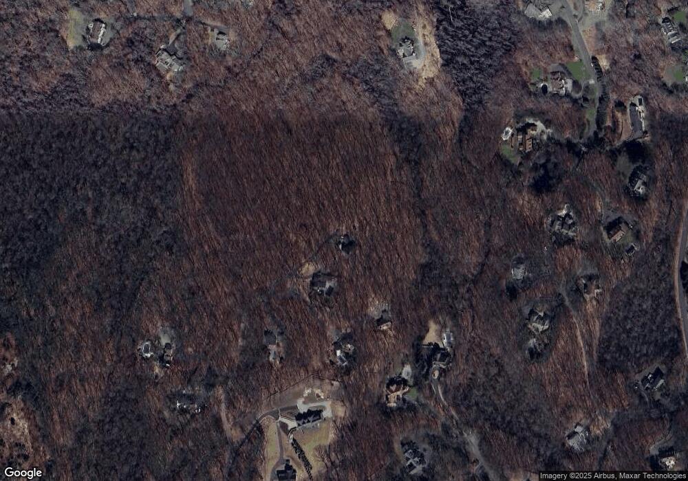 7 Stonecliff Rd, Weston, CT 06883 - photo 1