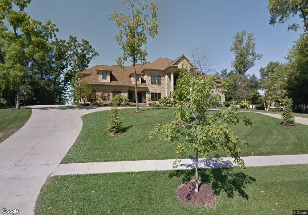 2911 Long Bluff Rd NE, Cedar Rapids, IA 52402 - photo 1