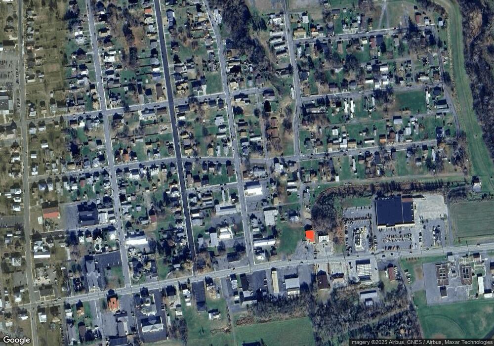 98 Grant St, Petersburg, WV 26847 - photo 1