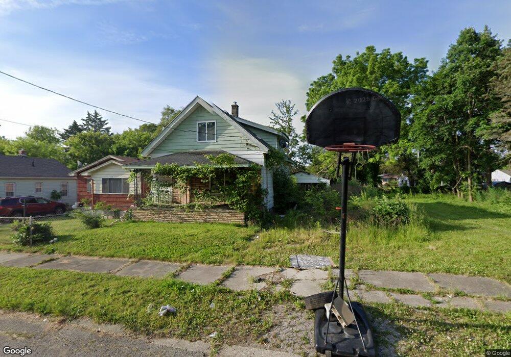 1034 E Austin Ave, Flint, MI 48505 - photo 1