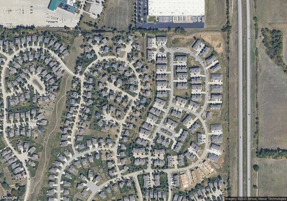 8747 Dunraven St, Lenexa, KS 66227 - photo 1