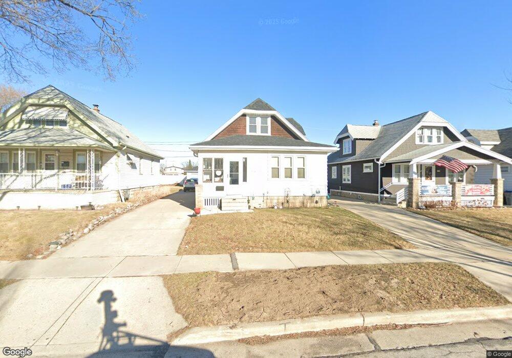 4124 S 1st St, Milwaukee, WI 53207 - photo 1