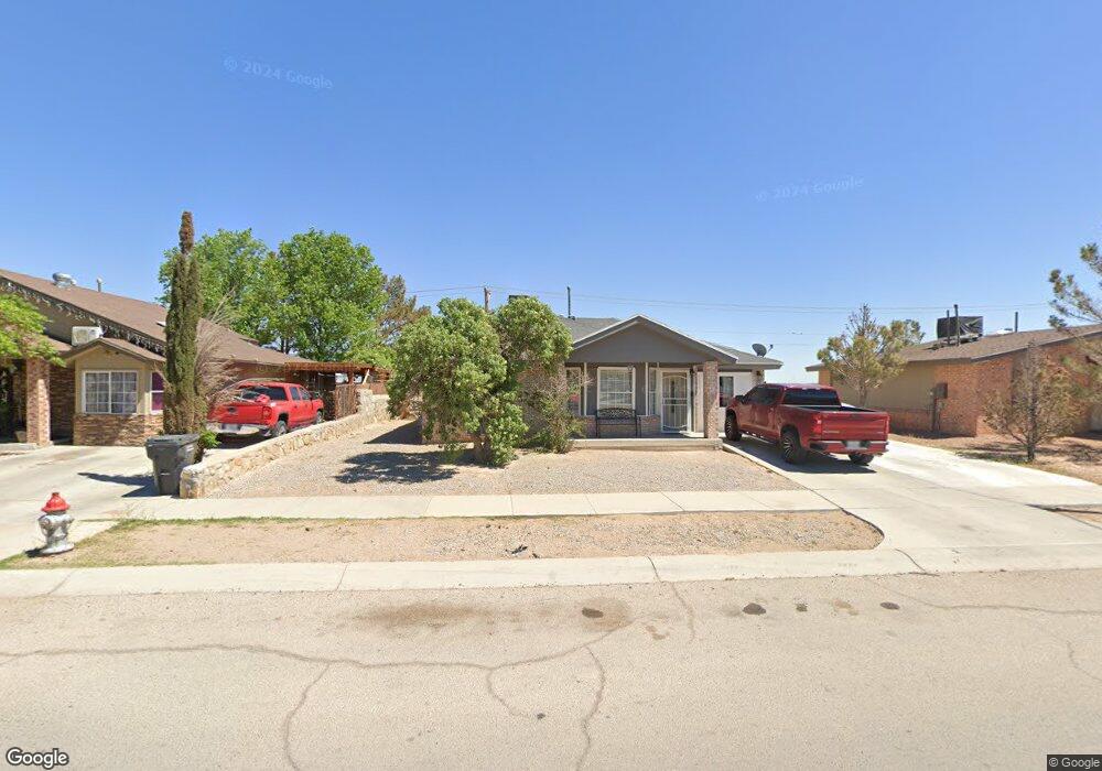 448 Tierra Linda Dr, Horizon City, TX 79928 - photo 1