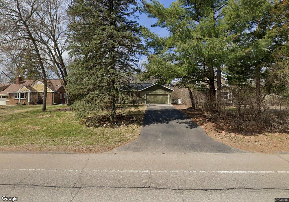 4136 Tonkawood Rd, Minnetonka, MN 55345 - photo 1