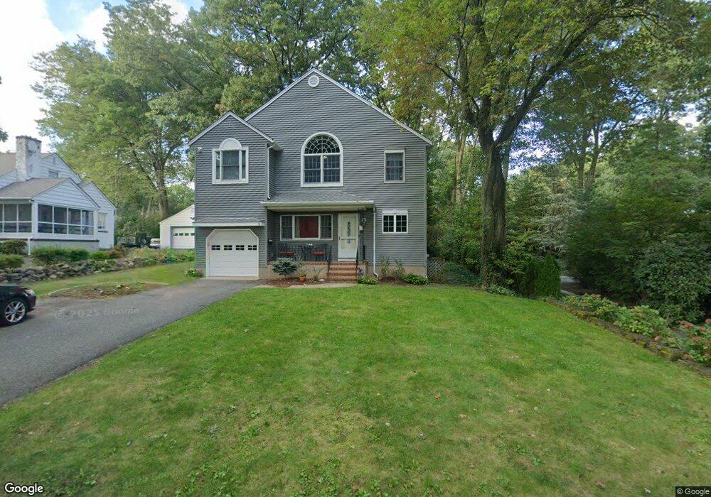 54 Colgate Ave, Wyckoff, NJ 07481 - photo 1