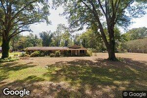 211 W Oak St, Plain Dealing, LA 71064