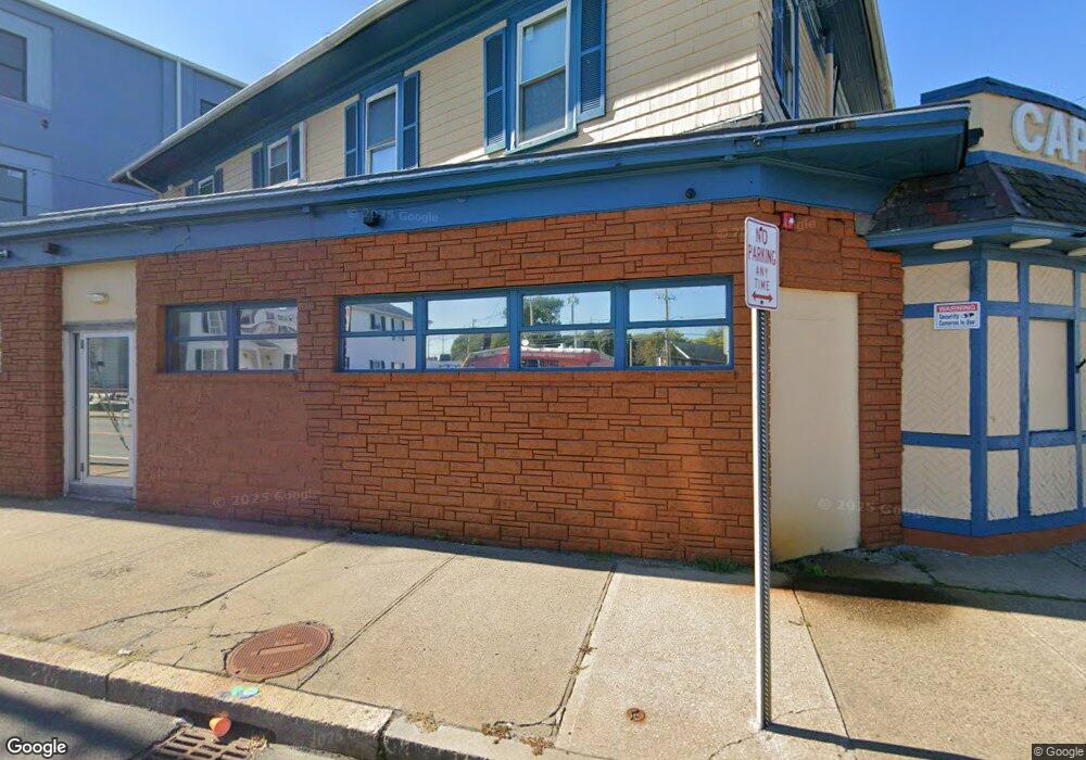 617 Propsect St, Pawtucket, RI 02861 - photo 1