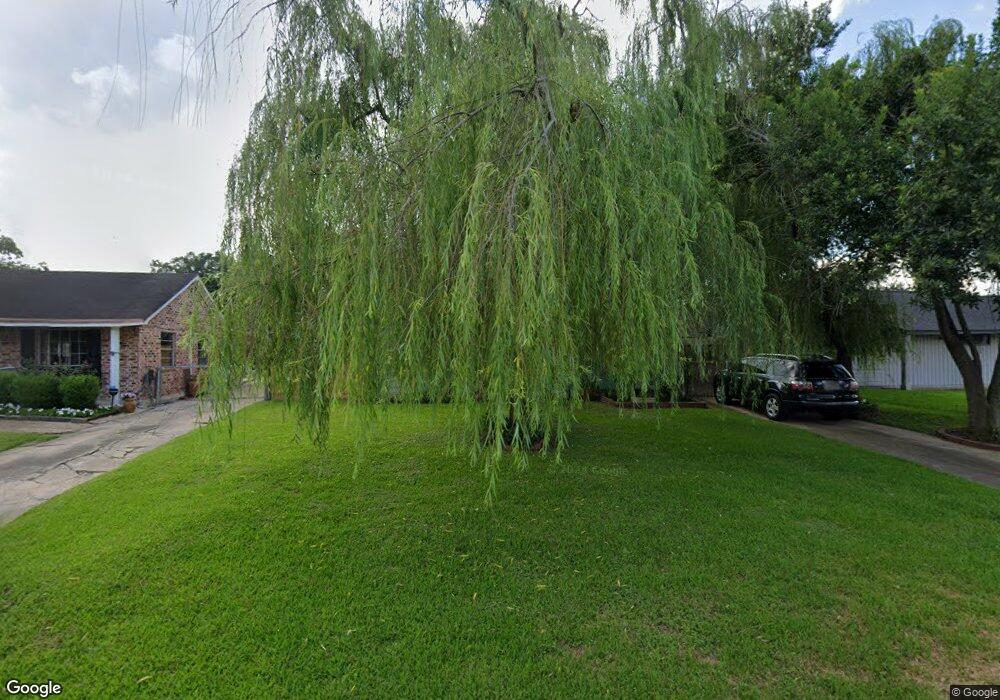 7606 Thurow St, Houston, TX 77087 - photo 1