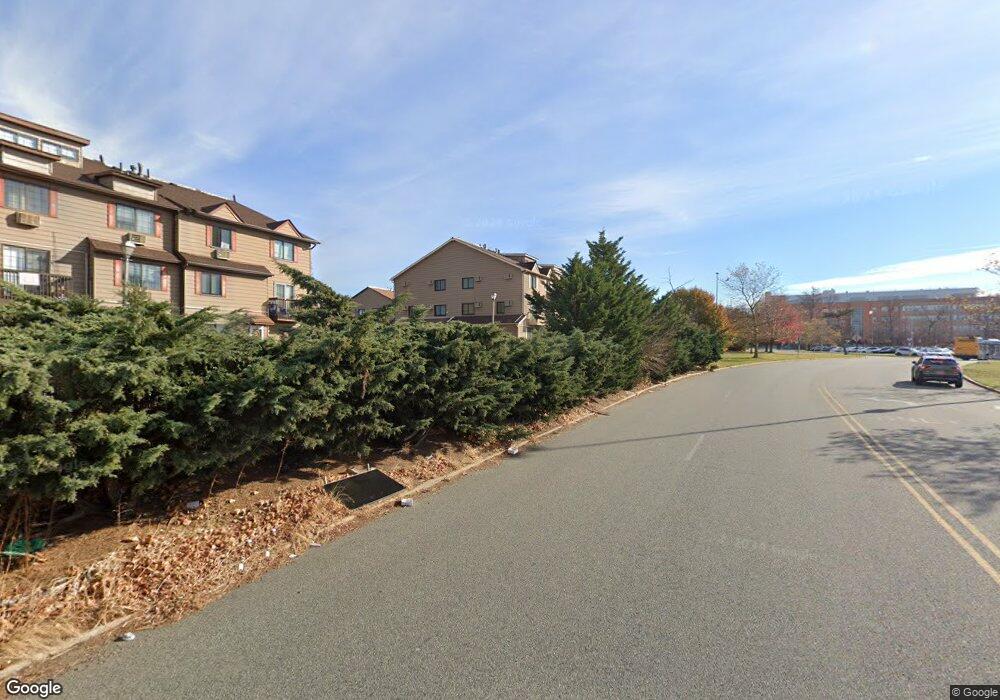 112 Lamped Loop unit 75, Staten Island, NY 10314 - photo 1