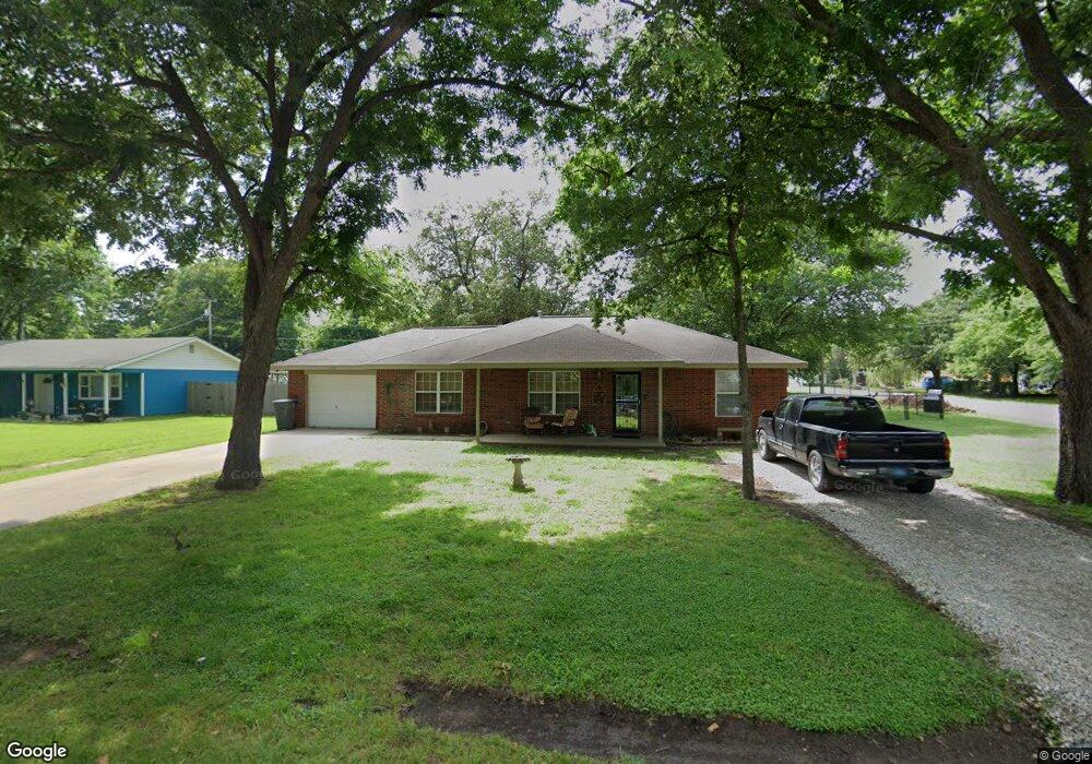 1201 B St SE, Ardmore, OK 73401 - photo 1