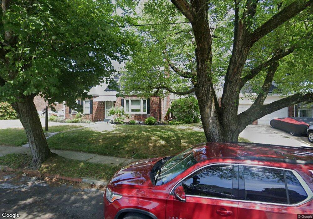 2411 W Walnut St unit 2421, Allentown, PA 18104 - photo 1