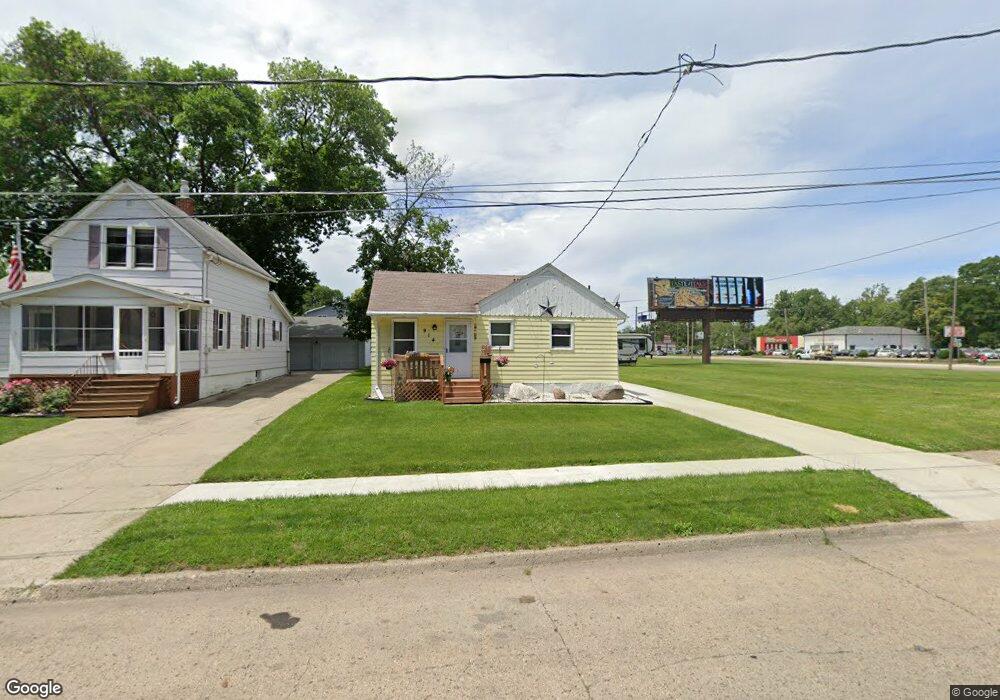 914 E 28th St, Des Moines, IA 50317 - photo 1