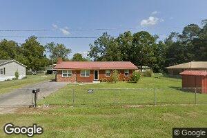 6226 Academy St, Patterson, GA 31557