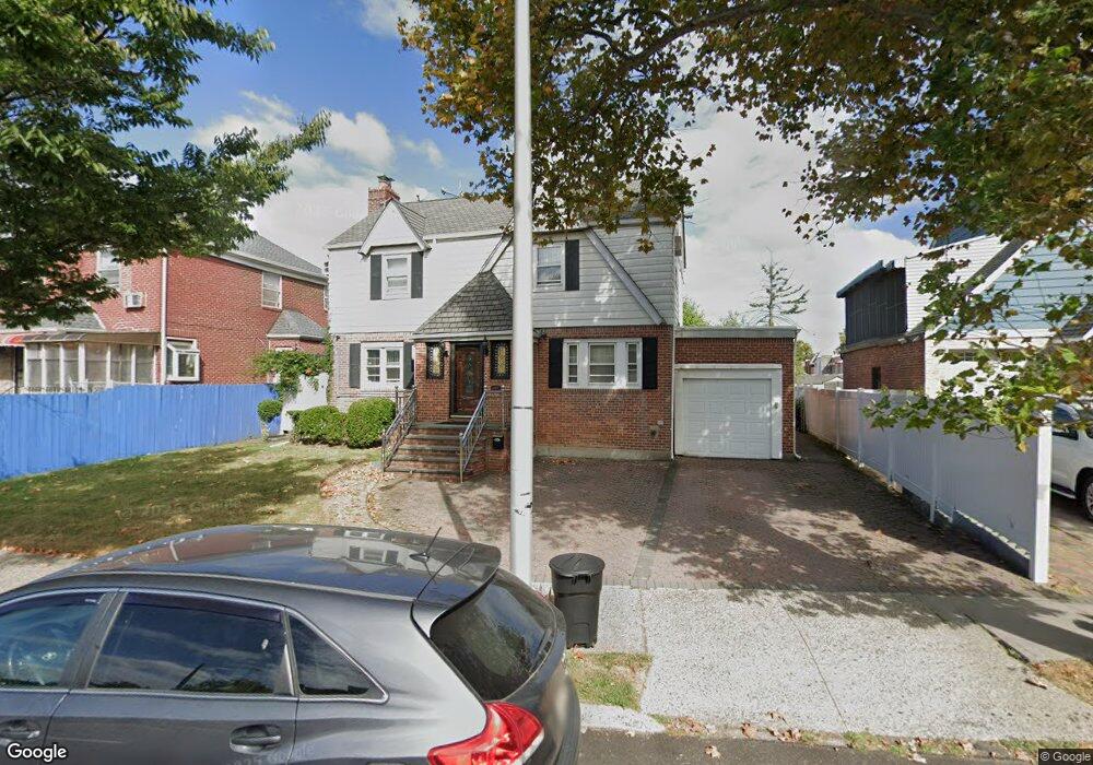 16607 Grand Central Pkwy, Jamaica, NY 11432 - photo 1