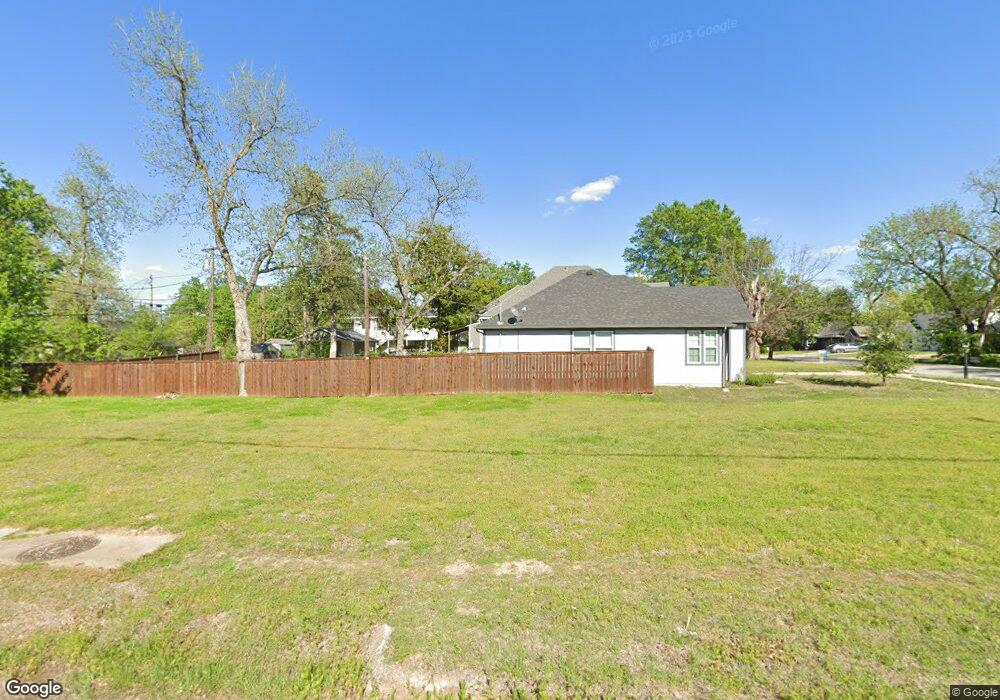 930 S Mirick Ave, Denison, TX 75020 - photo 1