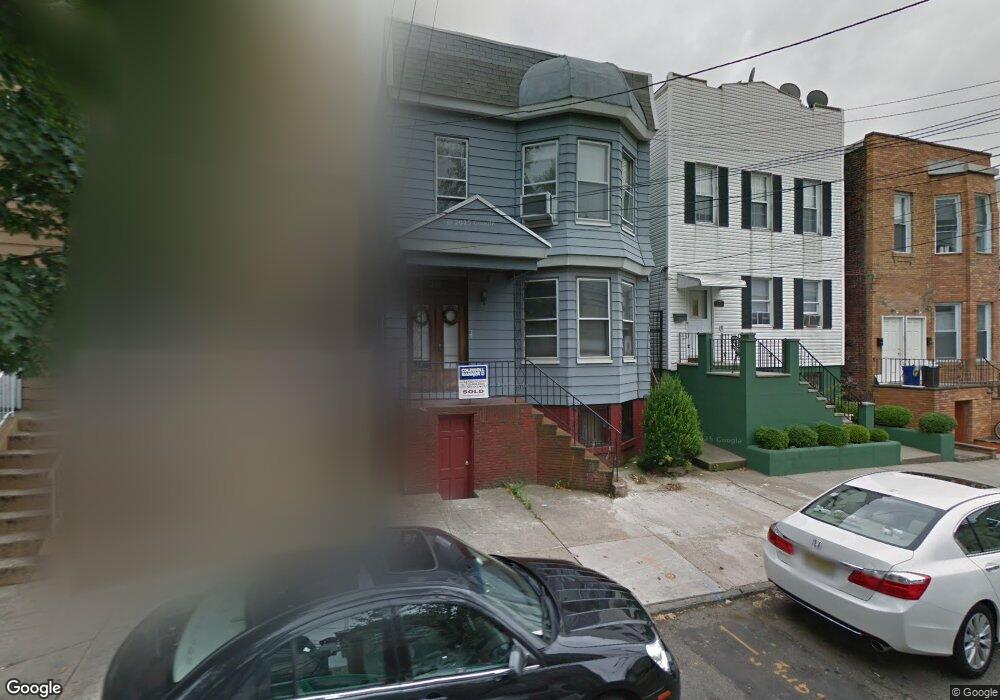 217 Beacon Ave, Jersey City, NJ 07306 - photo 1