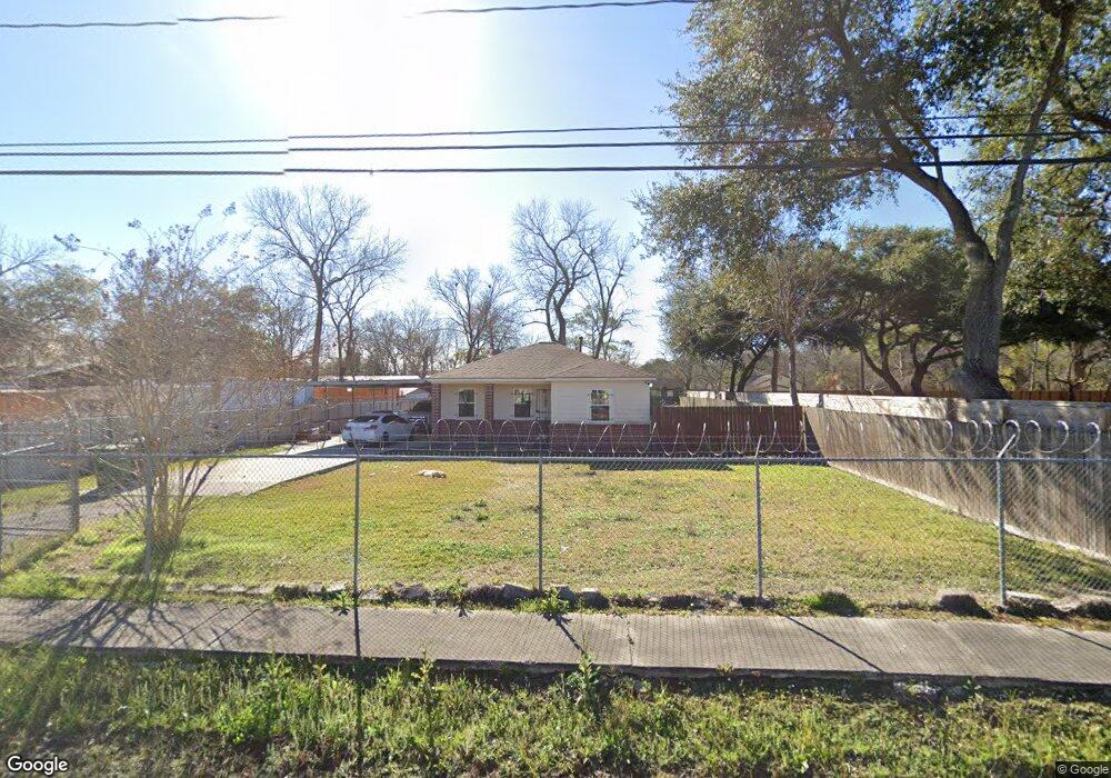 7210 Apache St, Houston, TX 77028 - photo 1