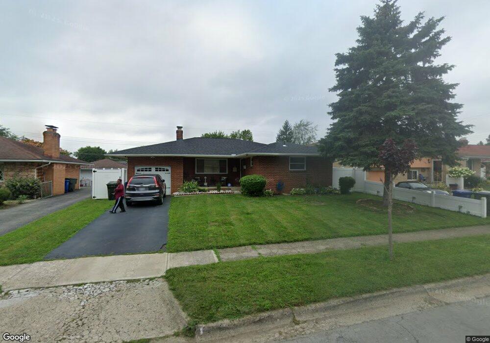 1131 Erickson Rd, Columbus, OH 43227 - photo 1