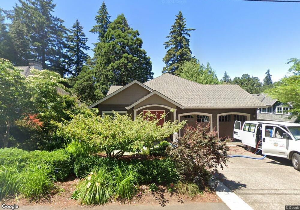 17905 Kelok Rd, Lake Oswego, OR 97034 - photo 1