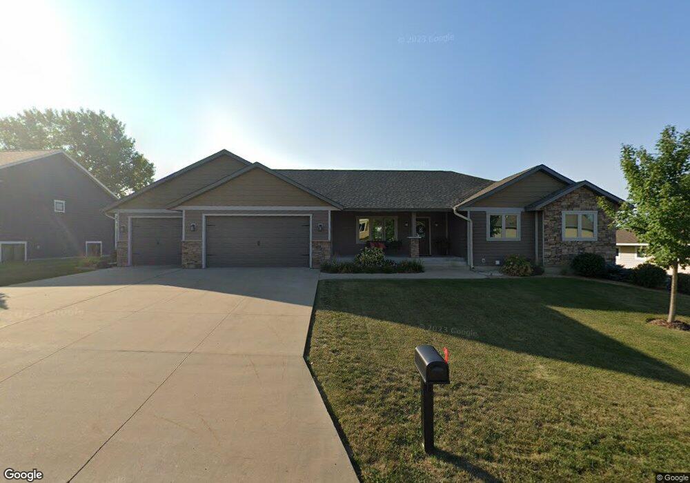 1369 Crestview Dr, Winona, MN 55987 - photo 1