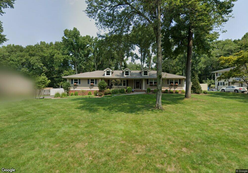 8 Chiplou Ln, Scotch Plains, NJ 07076 - photo 1