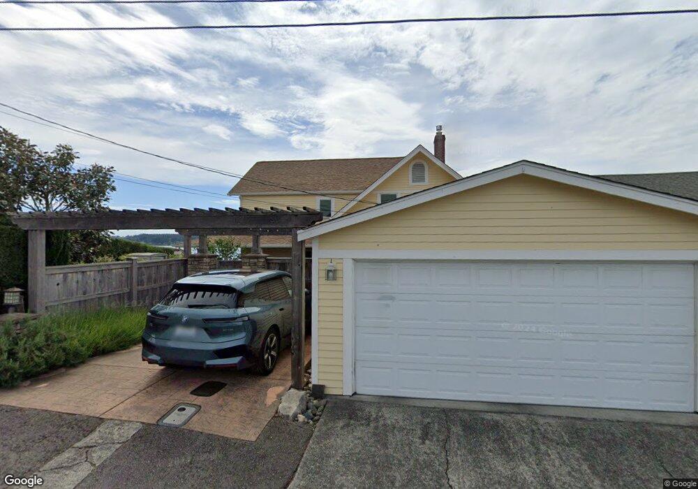1854 Day Island Blvd W, University Place, WA 98466 - photo 1