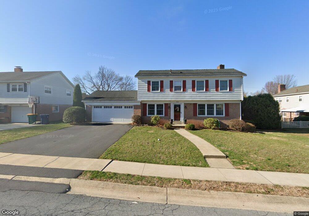 912 Evergreen Dr, Reading, PA 19610 - photo 1