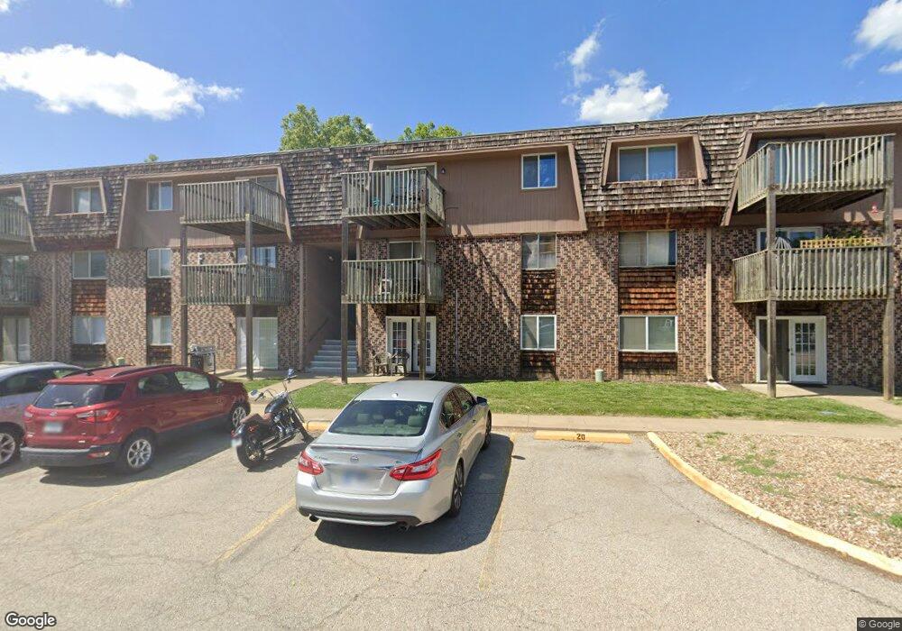 2324 SW Briarwood Plaza unit 208, Topeka, KS 66611 - photo 1