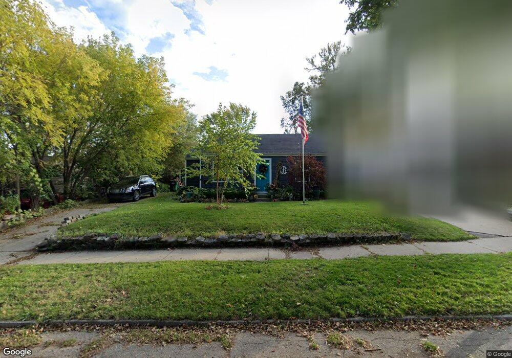 627 Dunlap St, Lansing, MI 48910 - photo 1