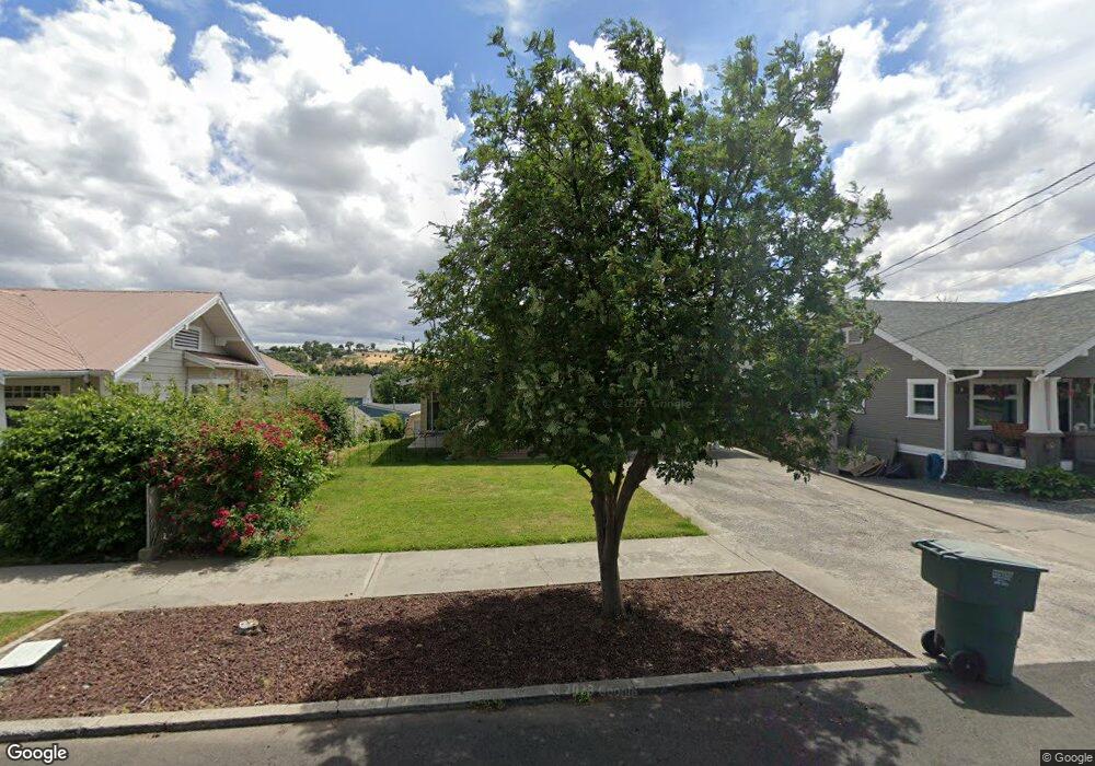 806 NW Bailey Ave, Pendleton, OR 97801 - photo 1