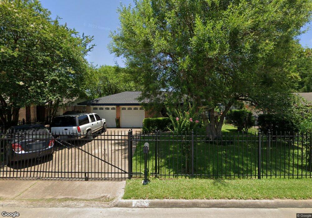 2118 Bunzel St, Houston, TX 77088 - photo 1
