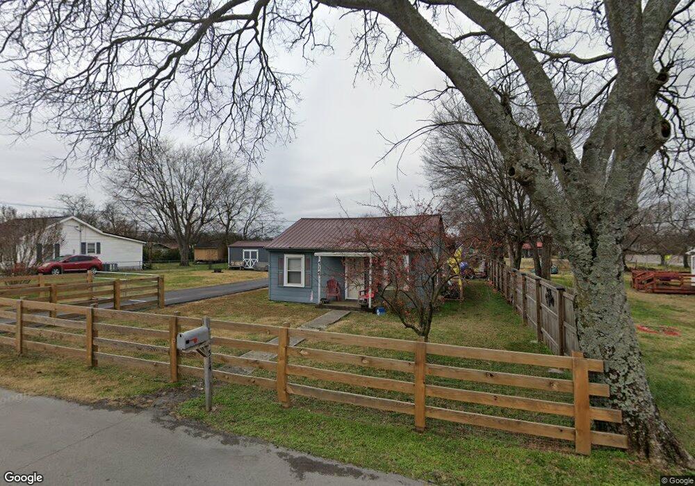 514 Prichard St, Lebanon, TN 37087 - photo 1