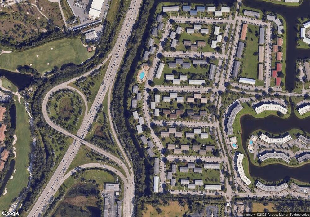 393 Windsor Q unit Q, West Palm Beach, FL 33417 - photo 1