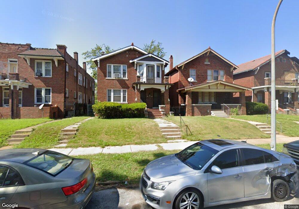 4613 Carrie Ave, Saint Louis, MO 63115 - photo 1