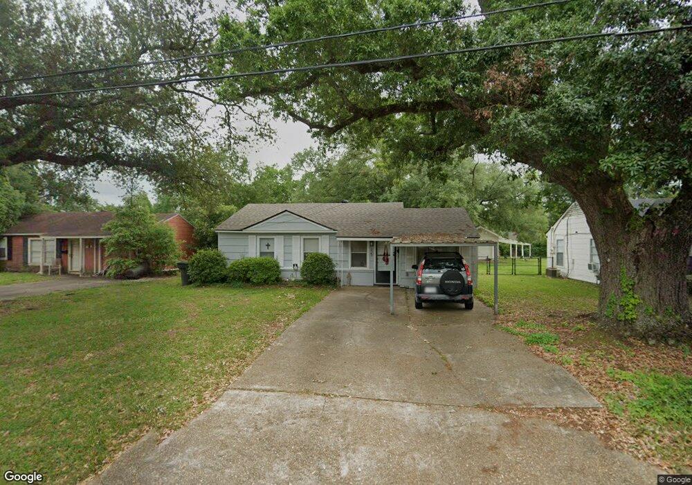 223 Overhill Dr, Lake Charles, LA 70605 - photo 1