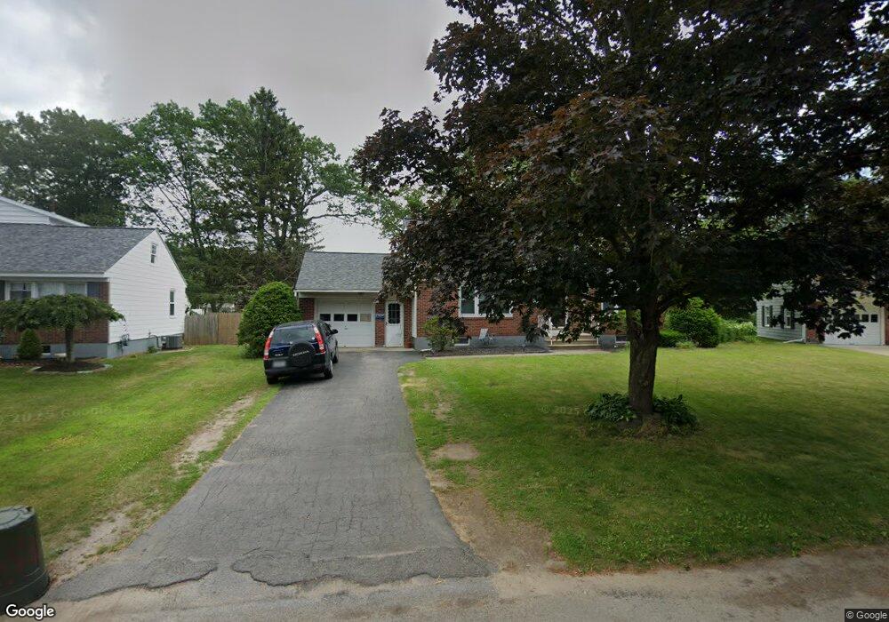 6 Silversmith Ln, Schenectady, NY 12306 - photo 1