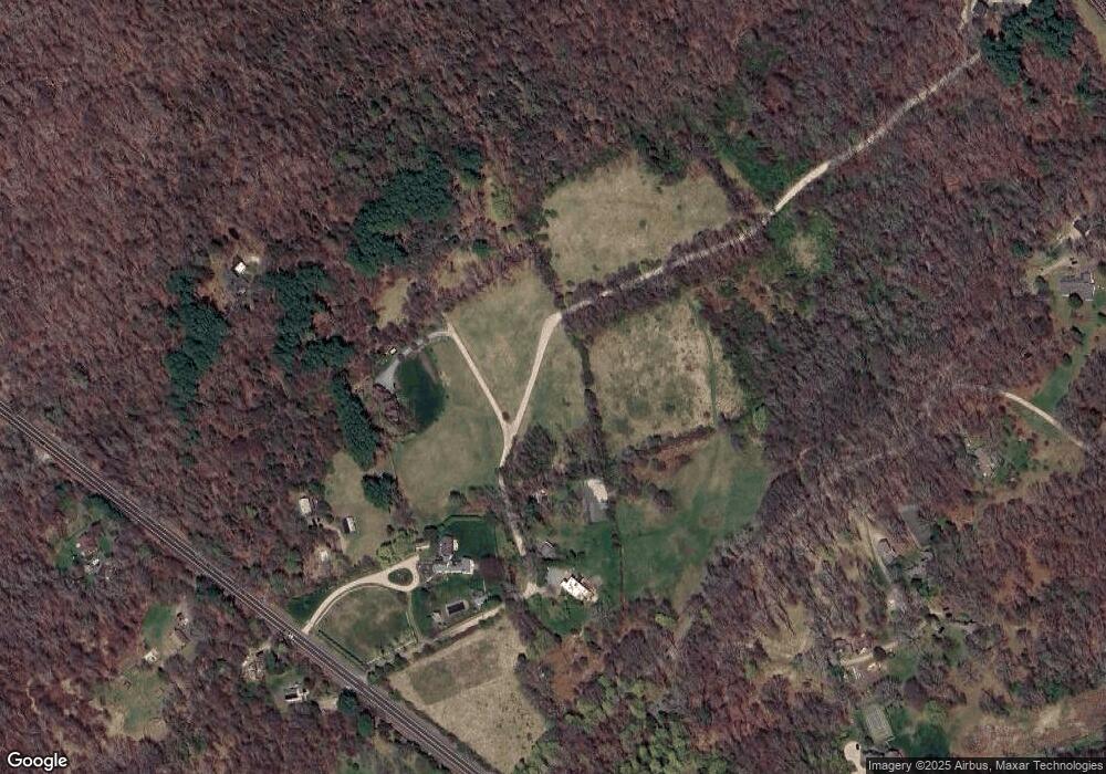 70 Plantation Ln, Saunderstown, RI 02874 - photo 1