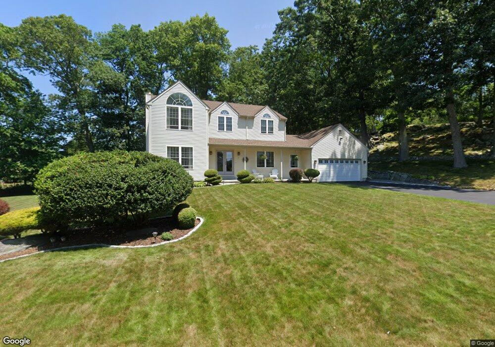 5 Brittney Ln, Warren, RI 02885 - photo 1