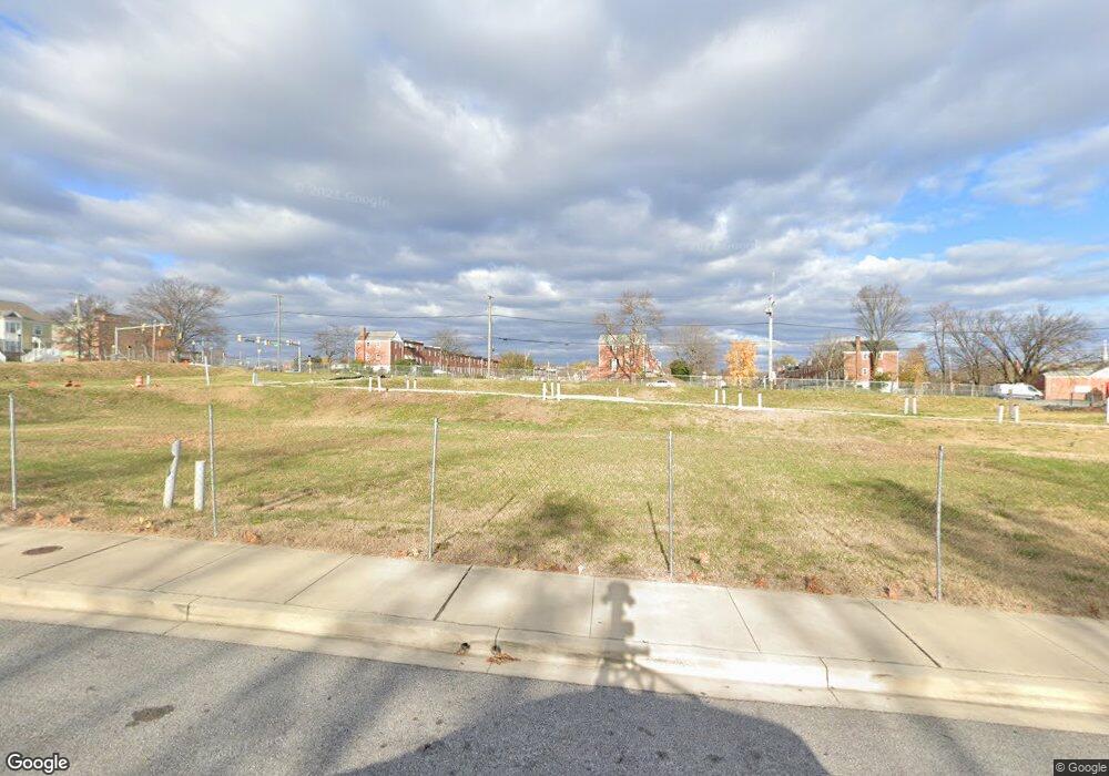 3910 Arborview Rd, Baltimore, MD 21213 - photo 1