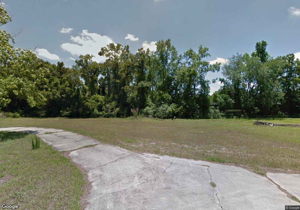 5916 Creekside Crossing Dr, Jacksonville, FL 32210 - photo 1