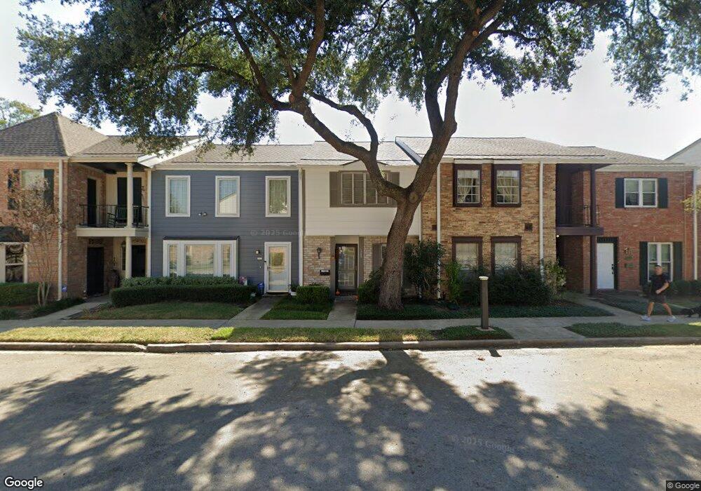 1243 Country Place Dr, Houston, TX 77079 - photo 1