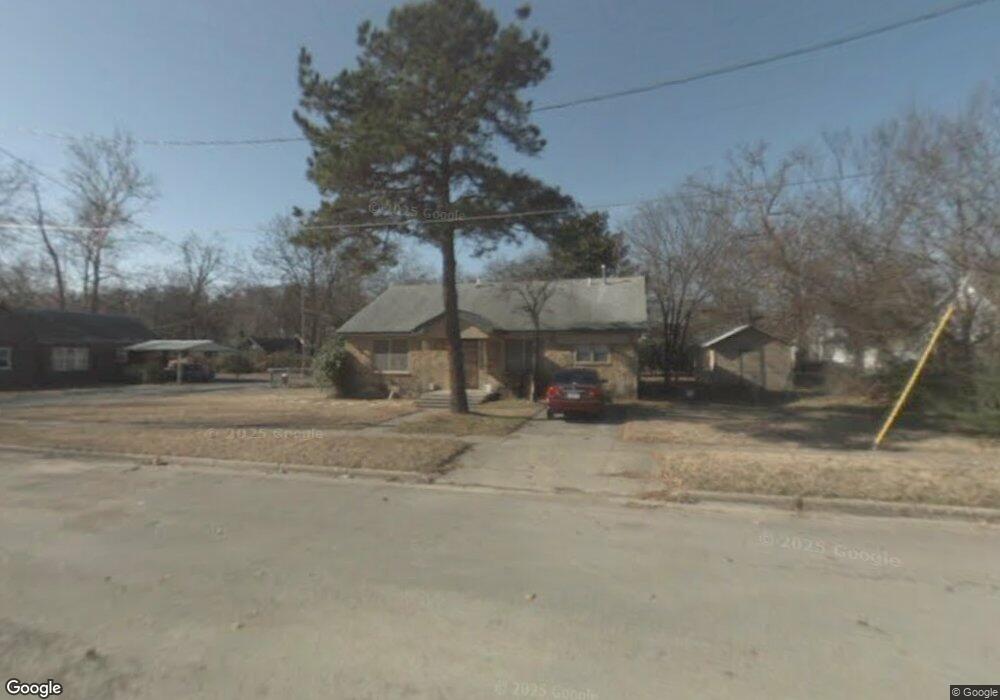 703 N Vinita Ave, Tahlequah, OK 74464 - photo 1
