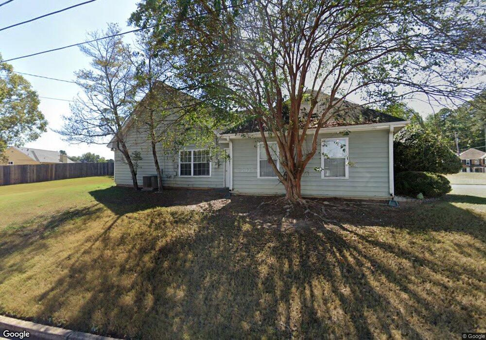 6103 Giles Ct unit 3, Lithonia, GA 30058 - photo 1